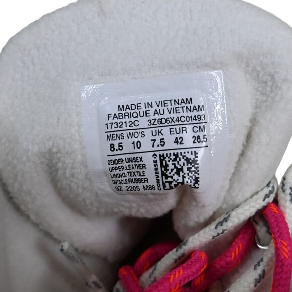 Converse Gender Inclusive Chuck Taylor All Star High Top Sneaker Boot NEW - Picture 9 of 11